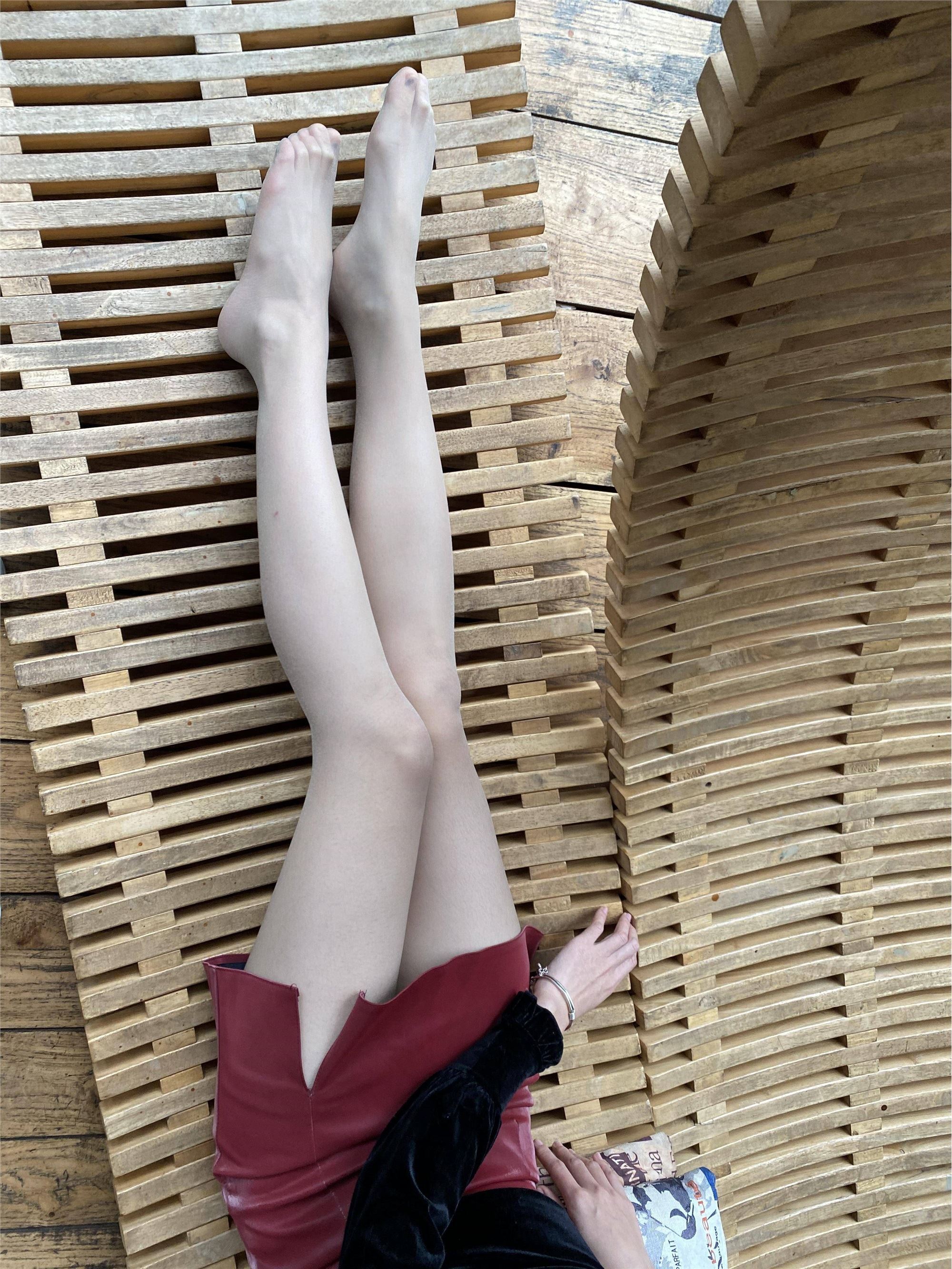 MussGirl慕丝女郎  NO.160 红色皮裙肉丝